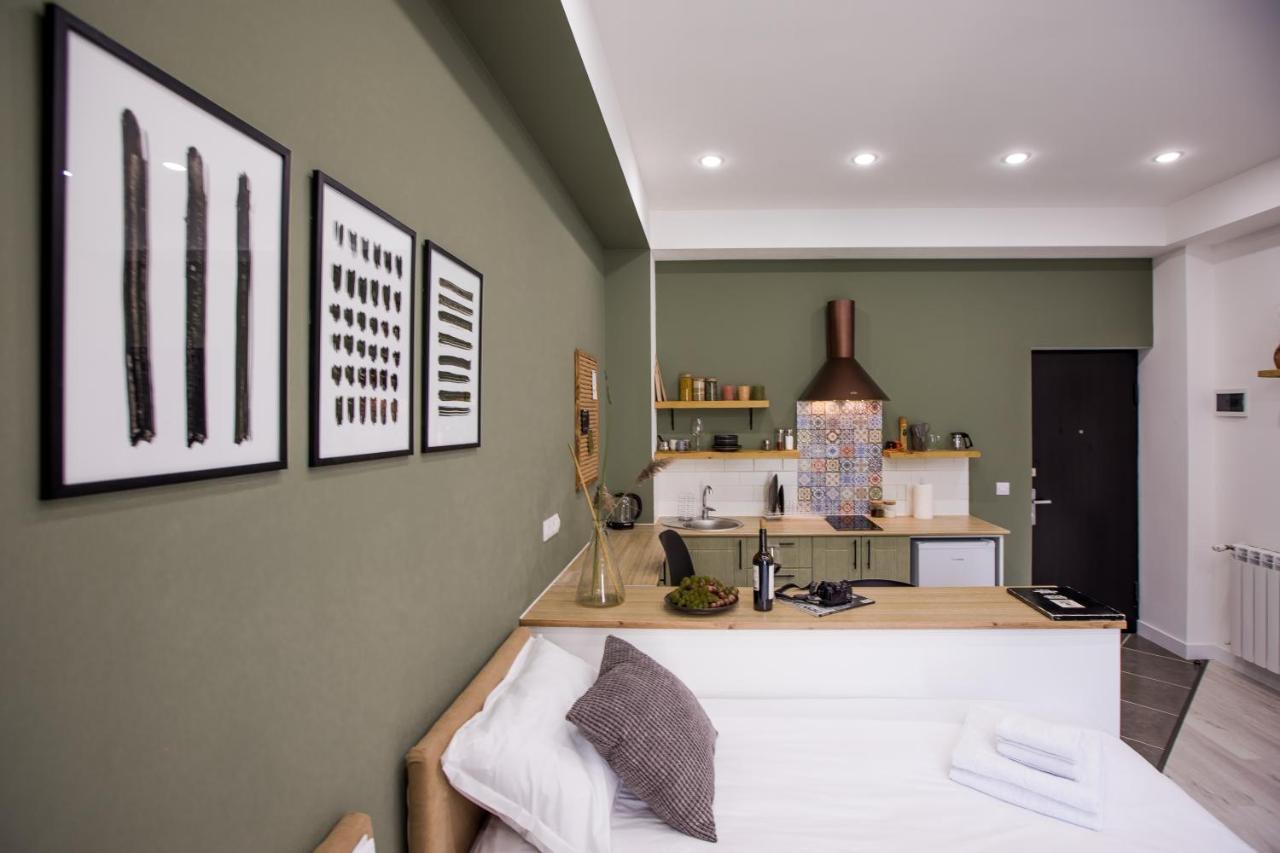 Hotelise I Bells-Of-Ireland Apartment エレバン エクステリア 写真
